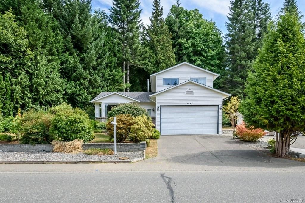 I have sold a property at 1692 Hobson Ave in Courtenay
